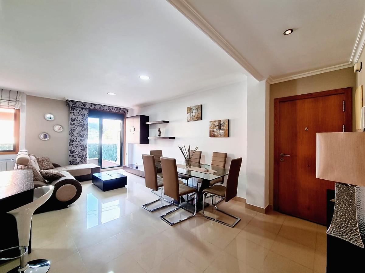 Apartamento Con Terraza Y Piscina Рібейра Екстер'єр фото