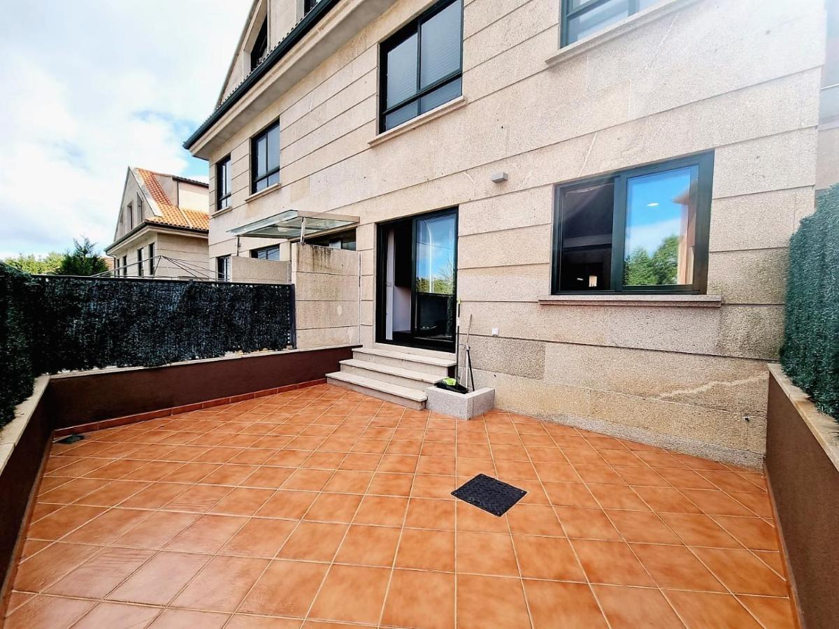 Apartamento Con Terraza Y Piscina Рібейра Екстер'єр фото