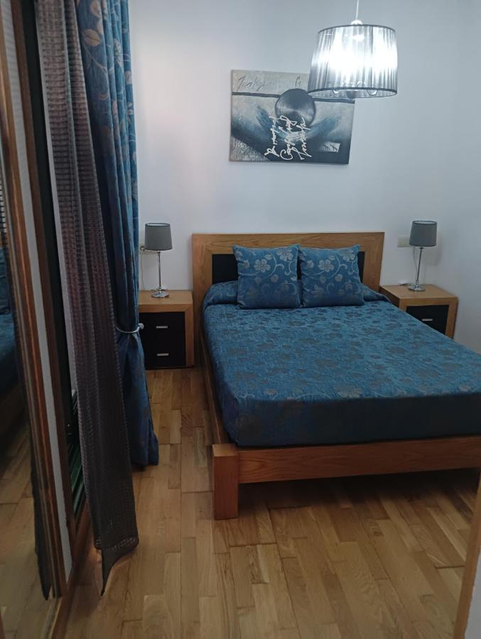 Apartamento Con Terraza Y Piscina Рібейра Екстер'єр фото