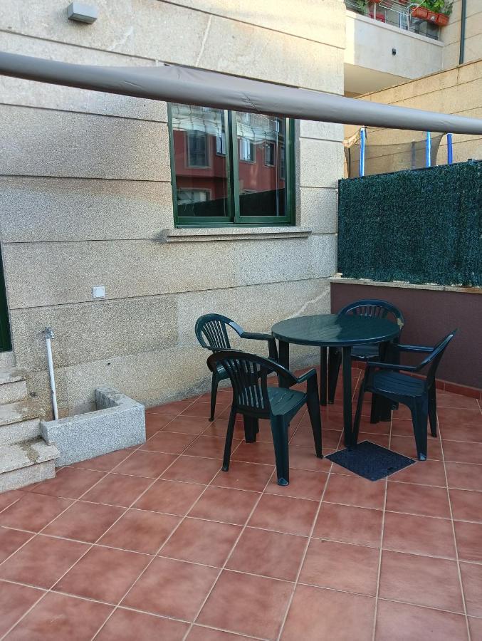 Apartamento Con Terraza Y Piscina Рібейра Екстер'єр фото